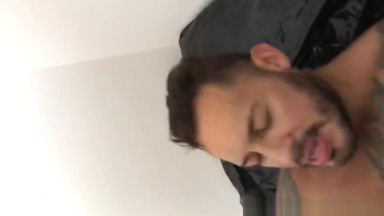 Juan fucked bareback by the pornstar Viktor Rom - BarebackersFromLondon