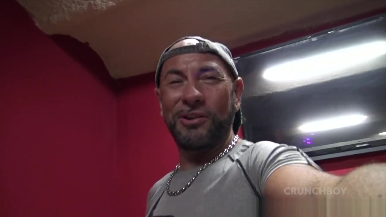 Nando Rey is used raw by Hurricane in boyberry - BarebackBarcelona