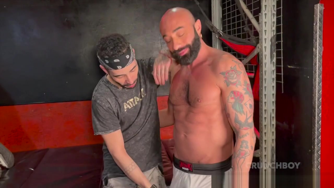 Marksu fucked raw by Gianni Maggio - BarebackBarcelona
