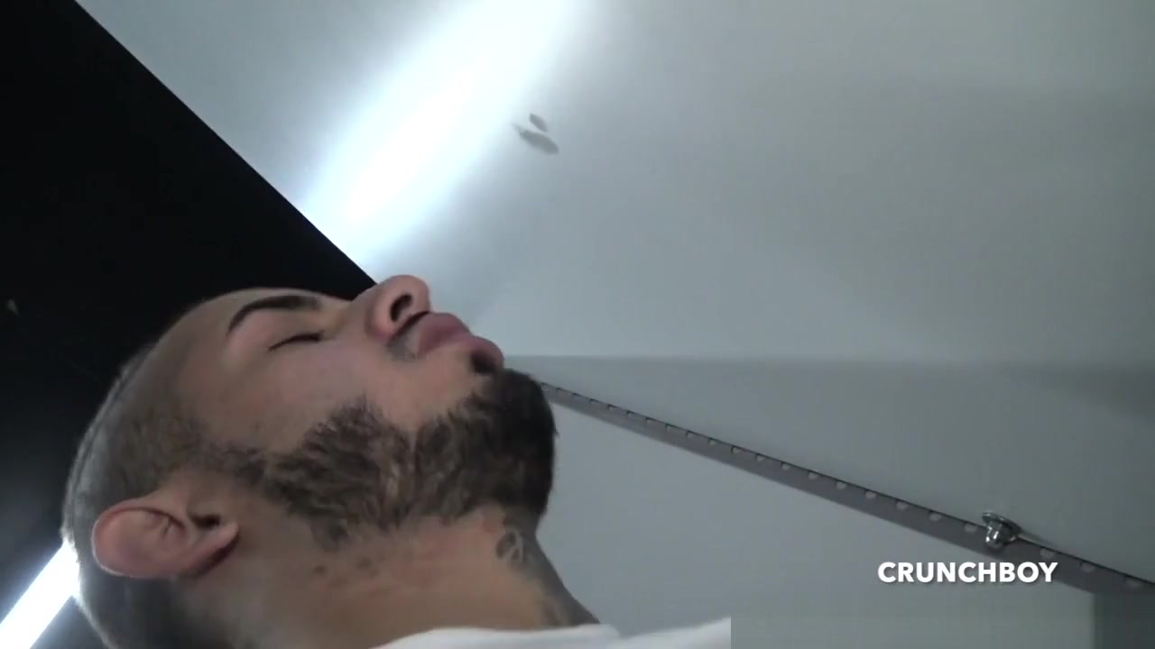 Valentino used raw by Kalil video - InterracialPornSex
