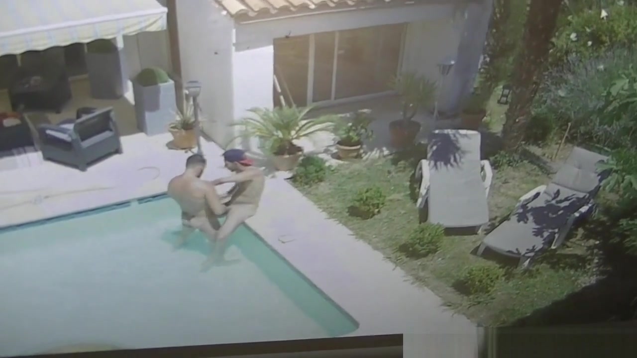 The pornstar enzo rimenez used raw by lito outdoor - FrenchHolesCreampied