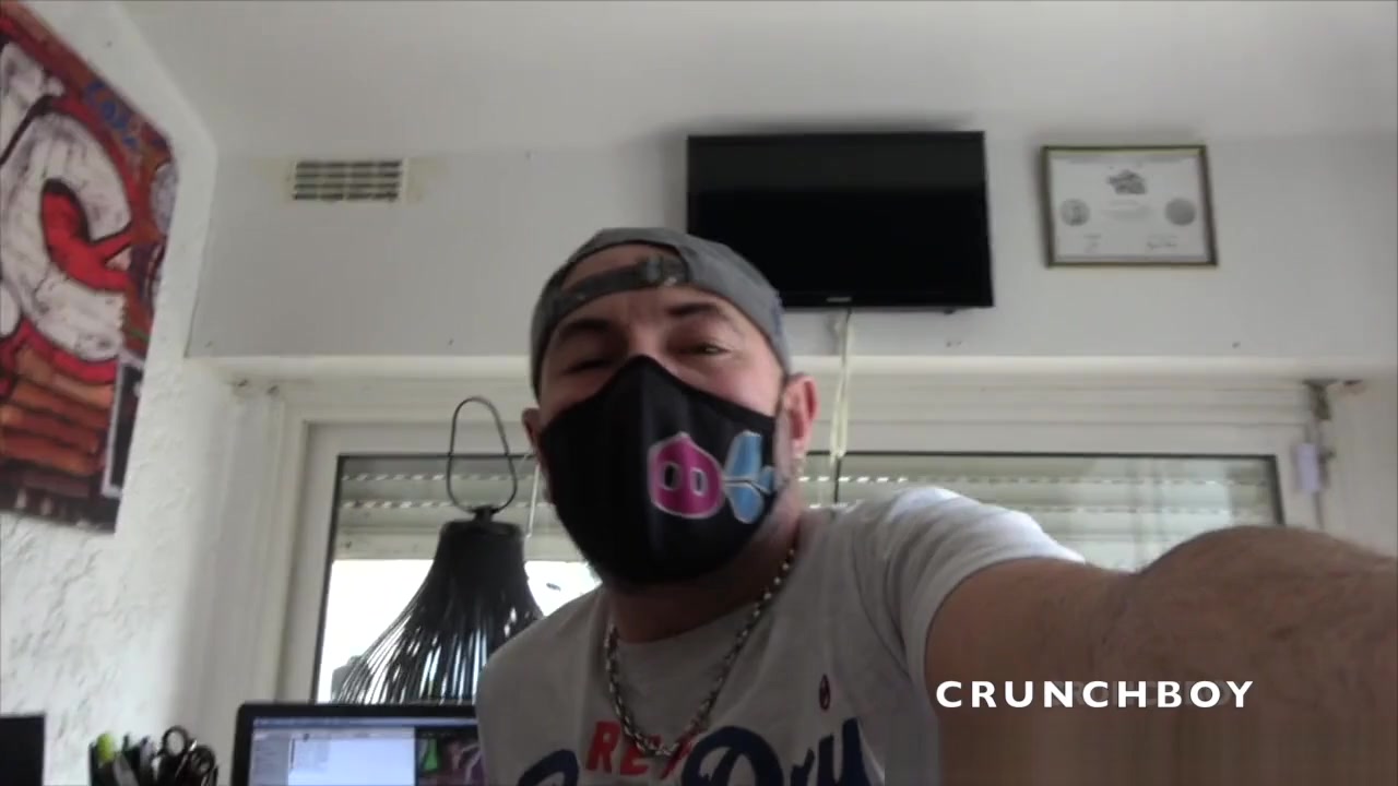 Noe Santoro fucked raw by Step daddy Leo Freero - GayInterracialBareback