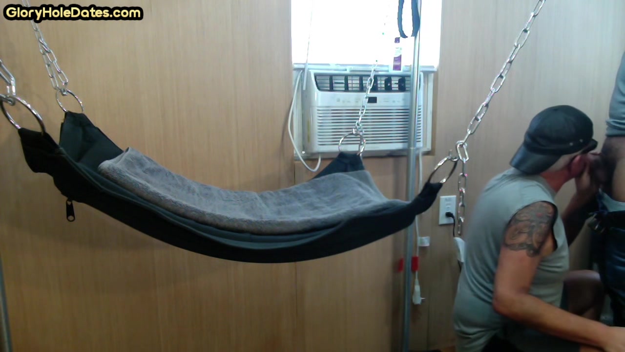 Sling amateur DILF assdrilled at home by cocksucked BF