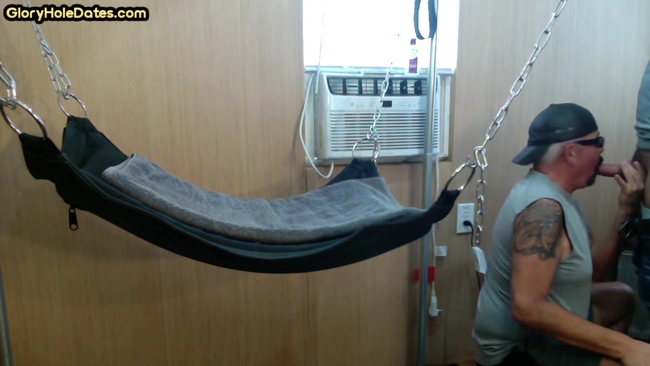Sling amateur DILF assdrilled at home by cocksucked BF