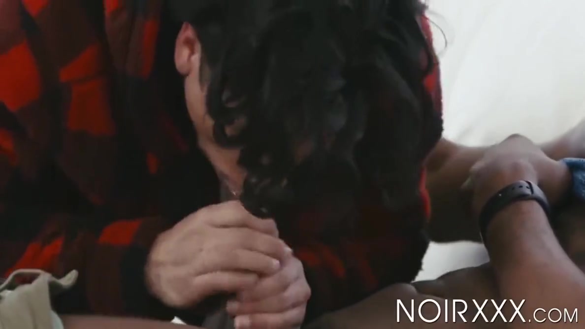 Bubble Butt Twink Armond Rizzo Gets Rimming In Kinky 69