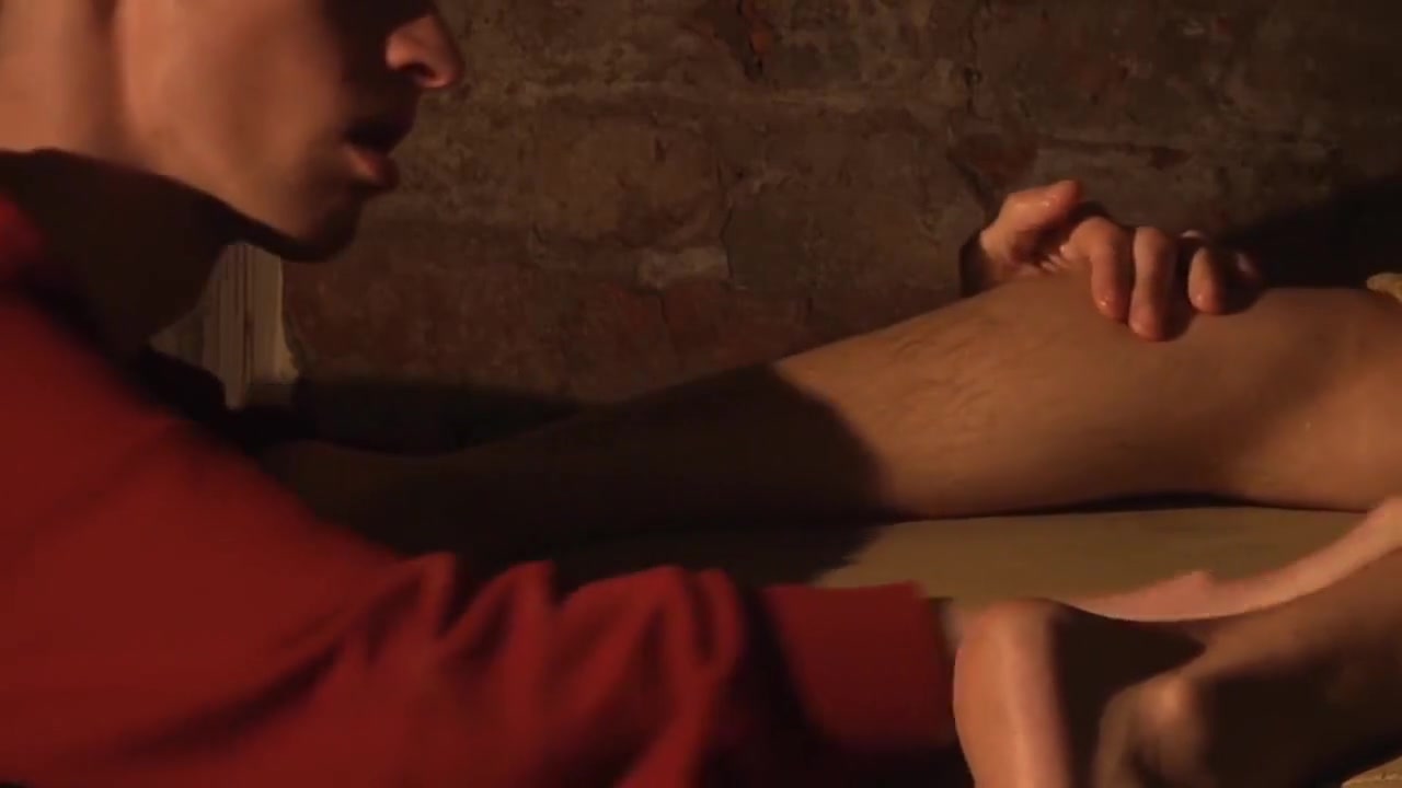 Massage Danny Montero And Ashton Bradley