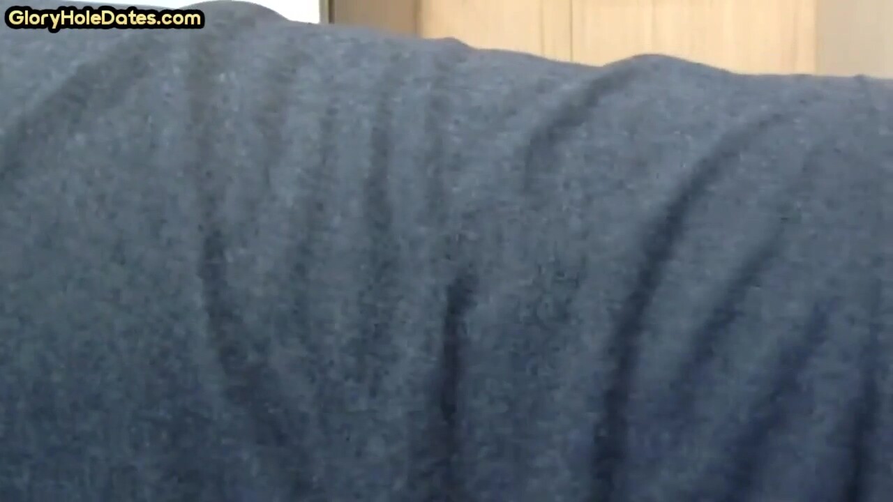 Gloryhole DILF sucks and gets fucked in private homemade vid