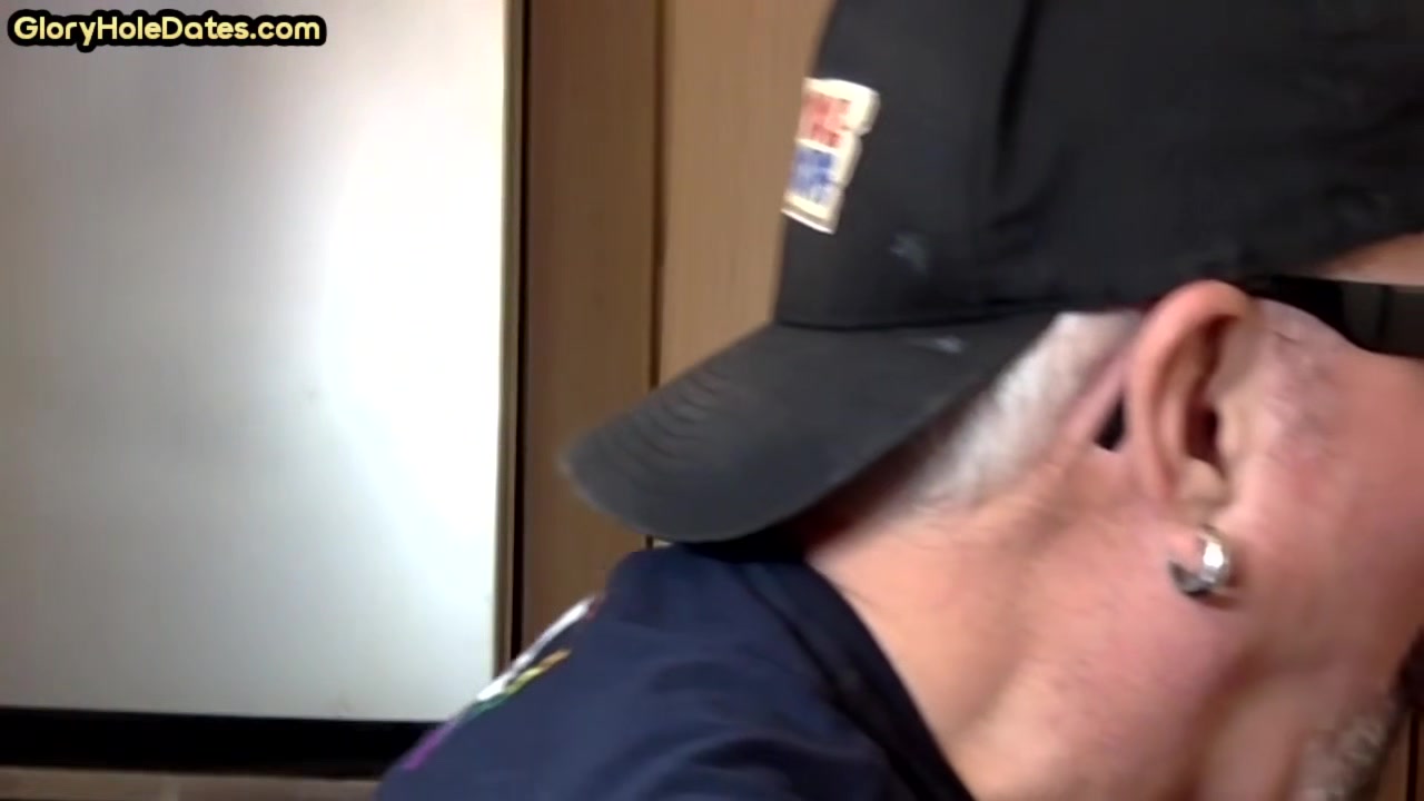 Cock starving gloryhole DILF sucks dick with his eager mouth