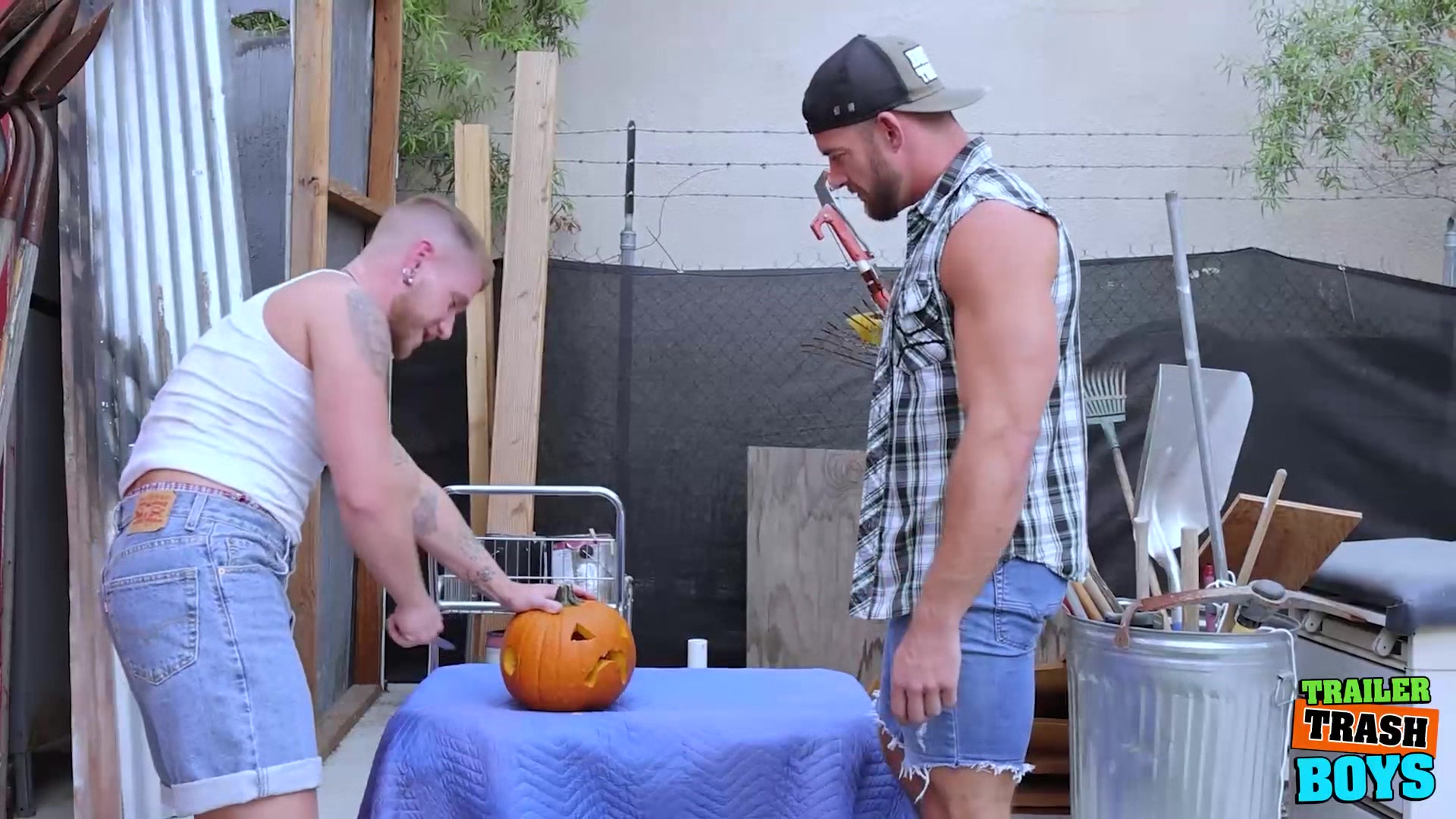 TRAILERTRASHBOYS Cole Spence Raw Fucks Tryp Bates Outdoors
