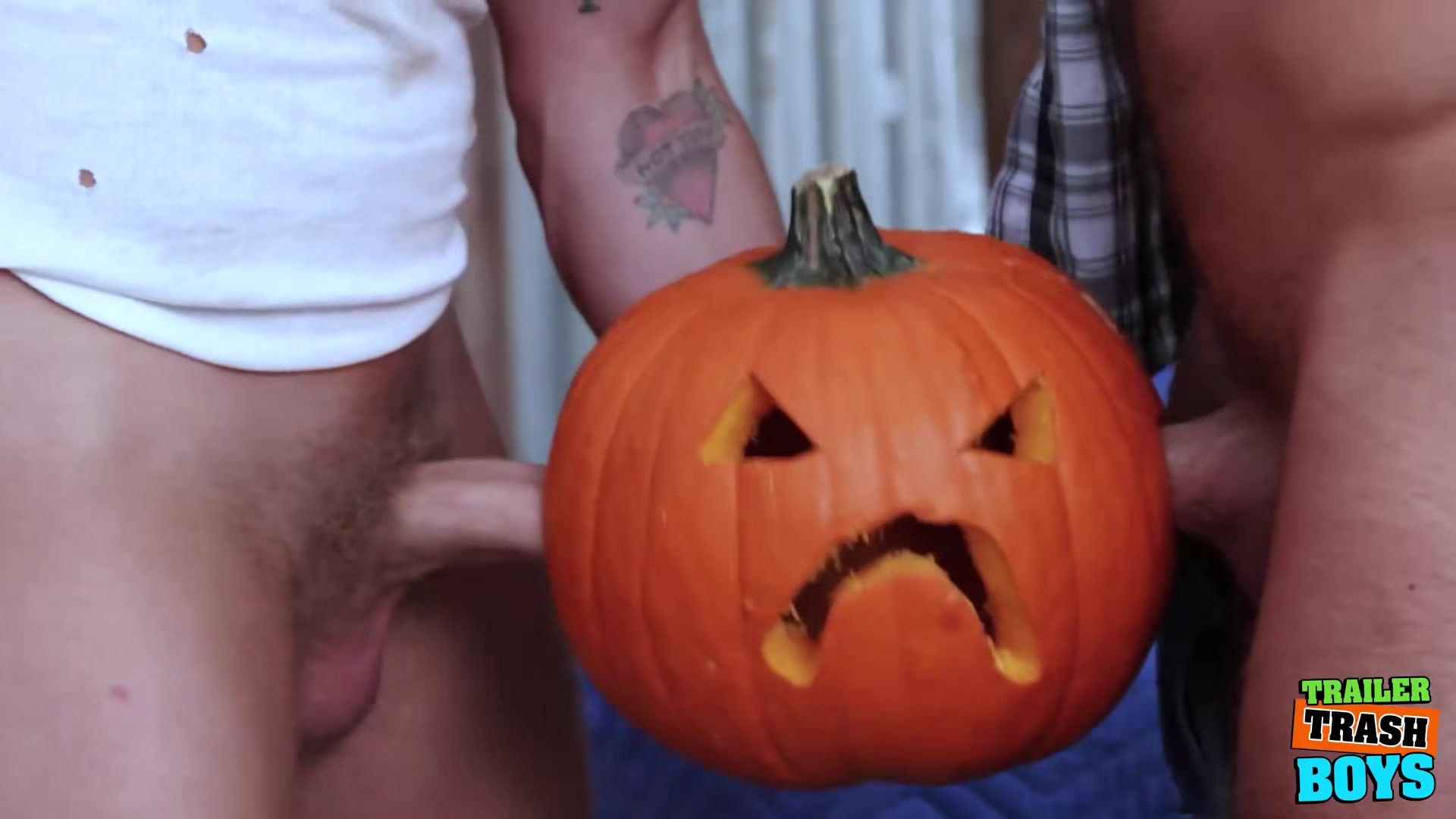 TRAILERTRASHBOYS Cole Spence Raw Fucks Tryp Bates Outdoors
