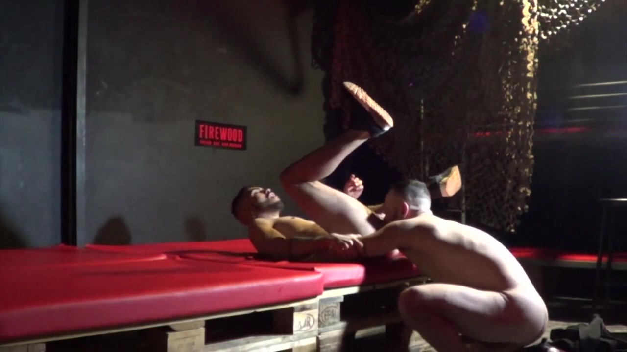 Raw Cam, Valentino Used Raw By Tomas - FirstTimeWithABoy
