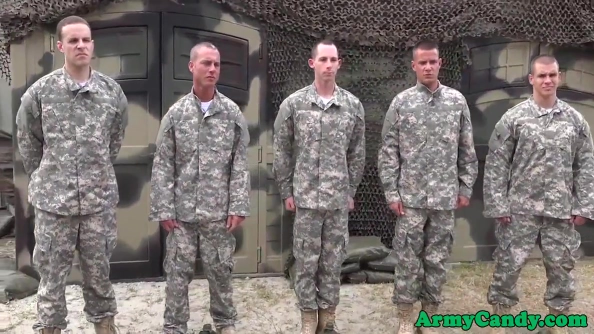 Military Soldier Deepthroating Sergeants Penis