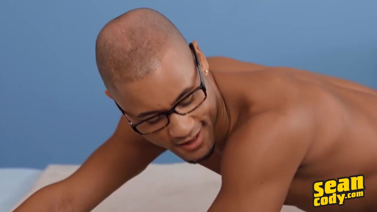 Sean Cody In 18 Yr Old Chris Beside Clyde Cumshot