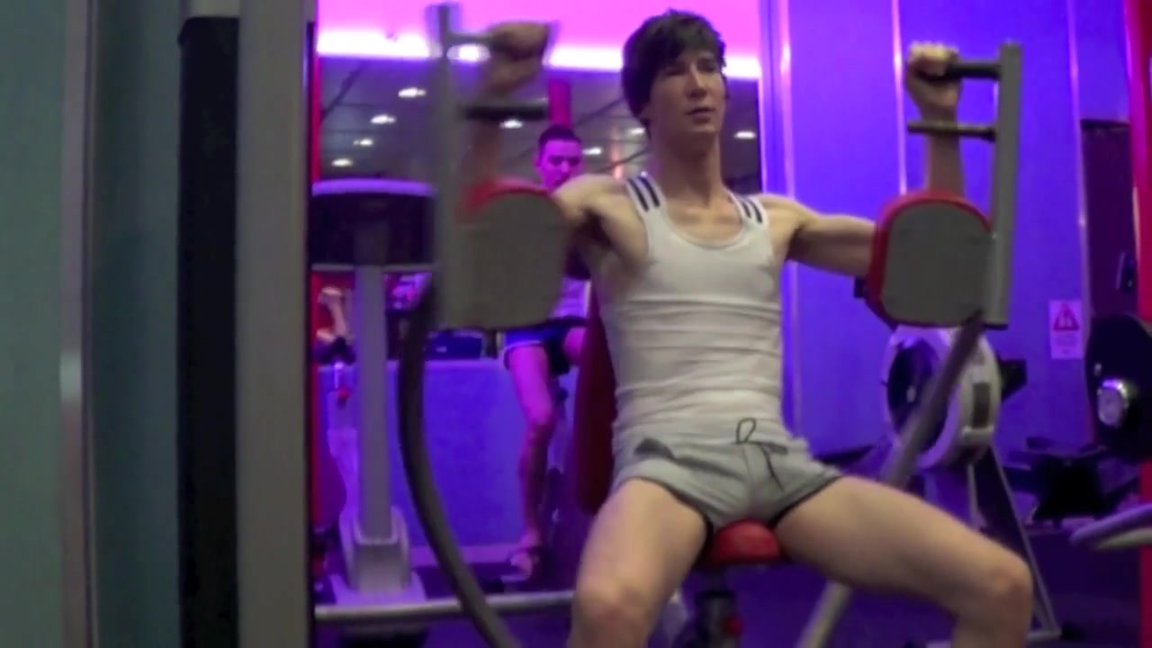 The Twink Kevin Ass Fucke Dby Claixte At The Sauna - ViktorRom