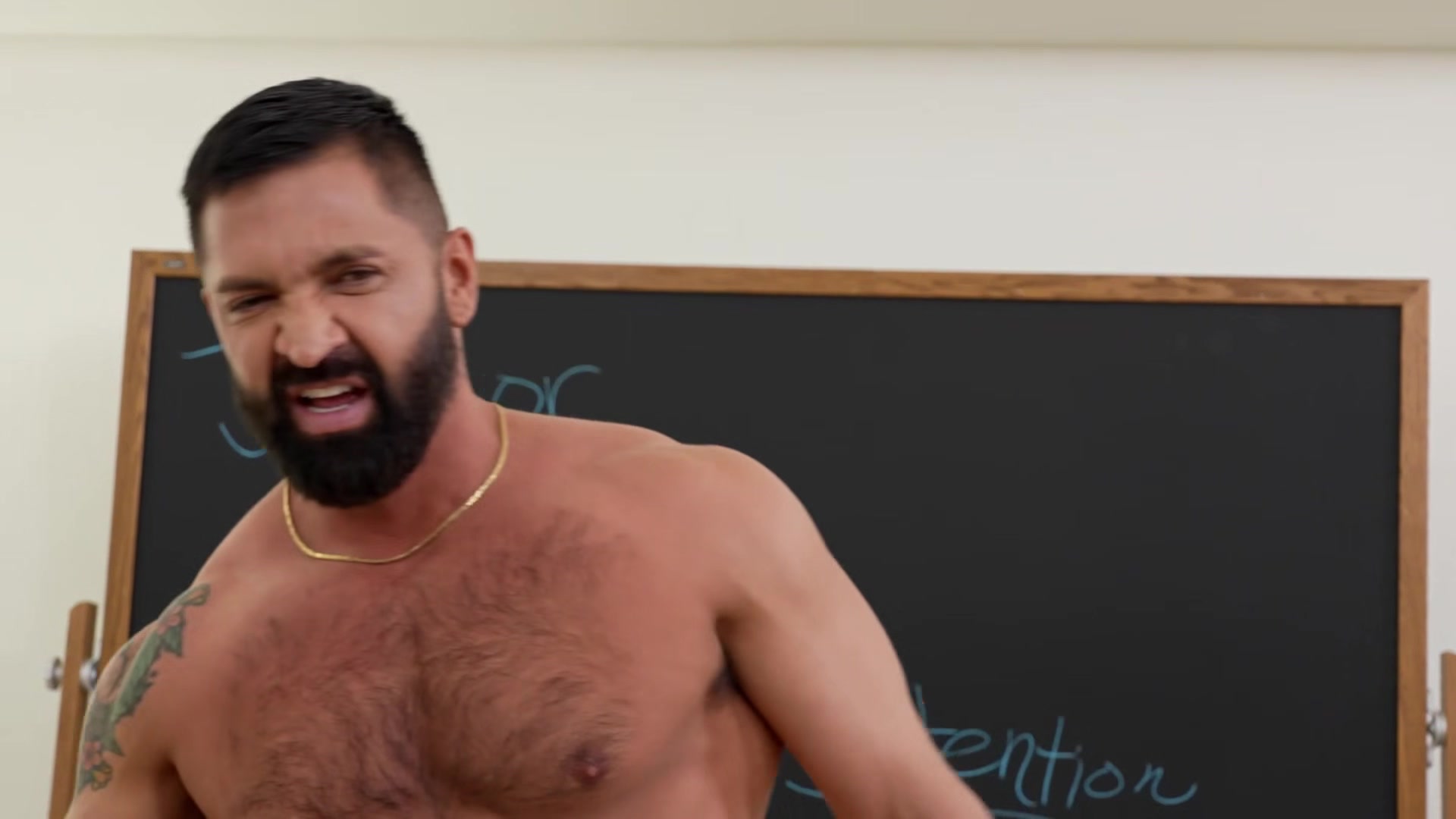 Muscular Hunk Zack Bishop Fucked Dominic Pacifico After BJ