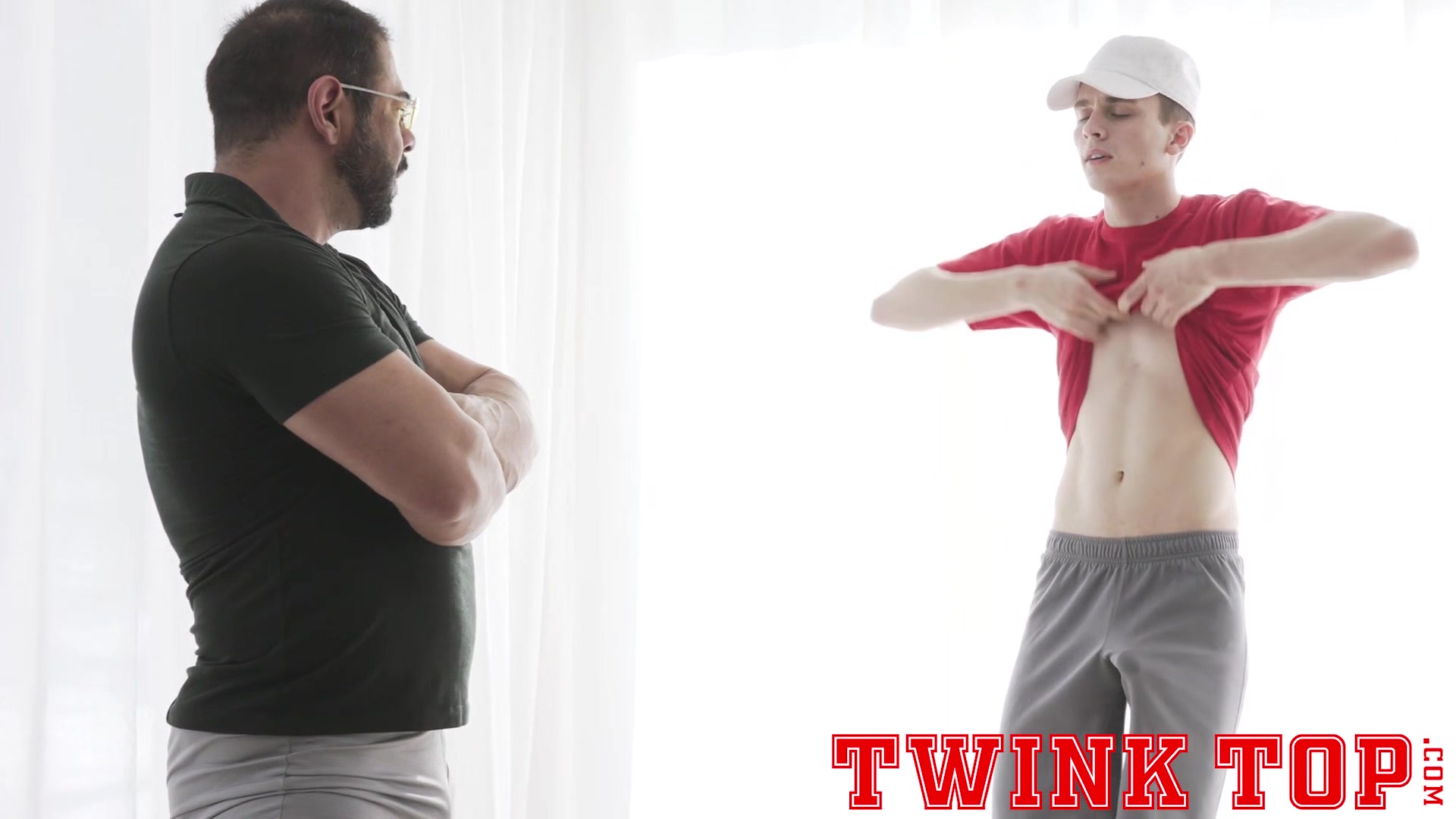 TYLER TANNER Chapter 2 - Top Training