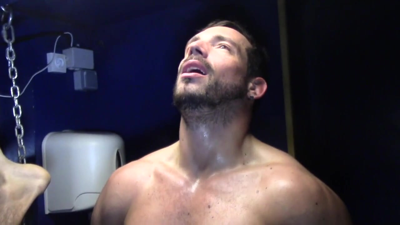 Tonio Fucked In Sling By The Muscle Pornstar Enzo - MasculineBoys