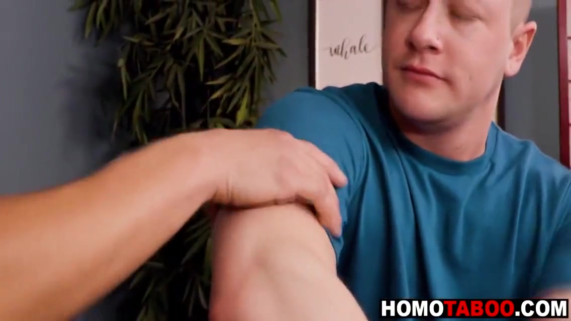 Massaged And Fucked By Gay Stepbrother 7 Min