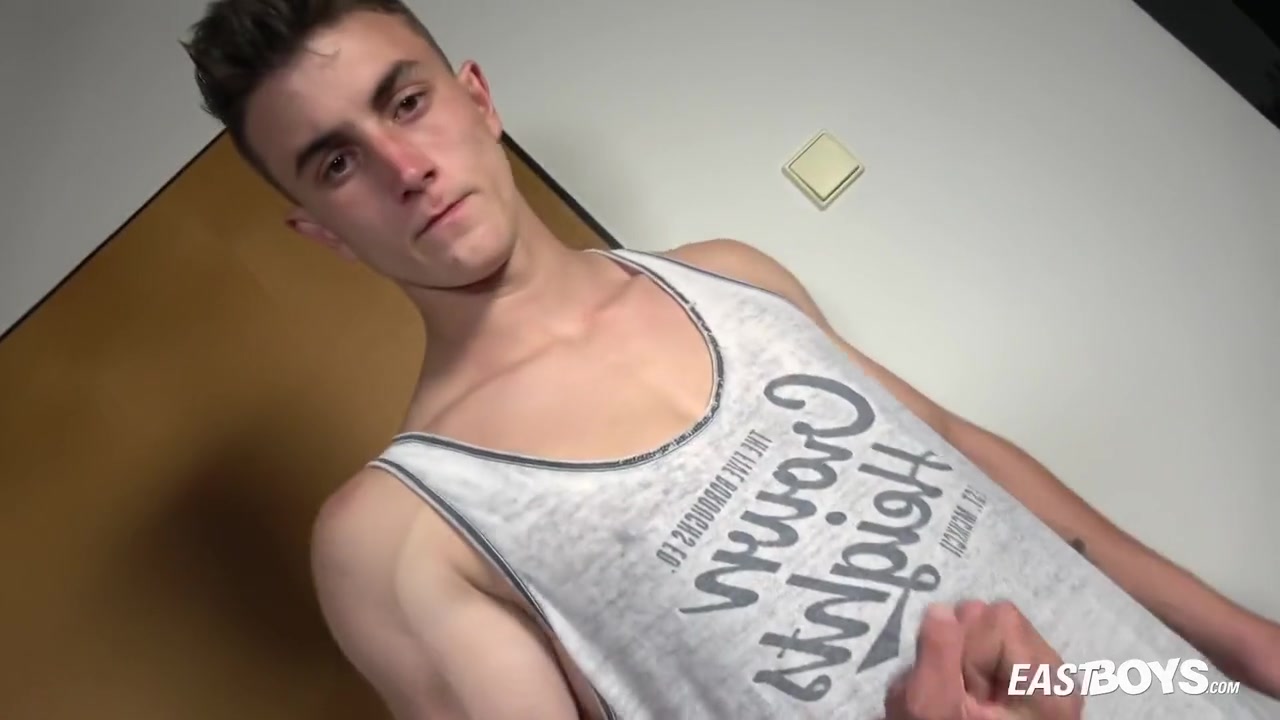 Casting - Perfect Handjob