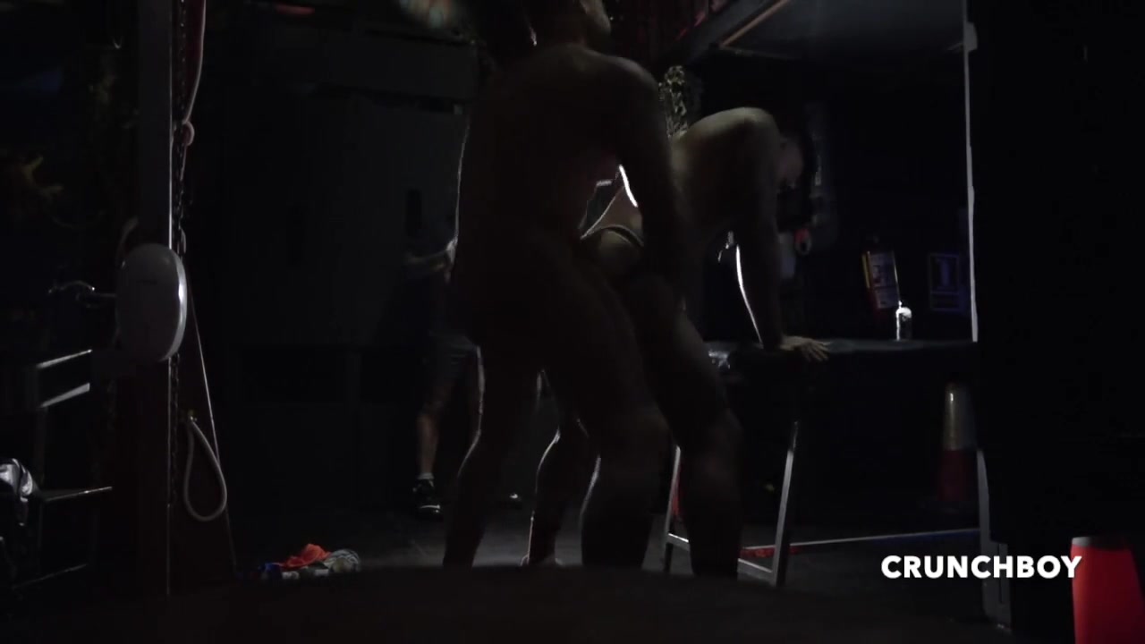 Porn Cam With Fab Io Fucked Raw By Viktror Rom - BarebackFromFrance