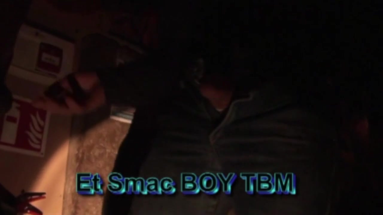 Straight Sucked By Twink In Bar - FrenchFuckers
