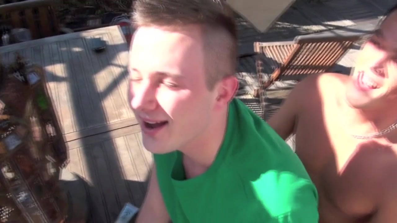 Fucked By His Best Friend Tin The Garden Outdoor - FrenchFuckers