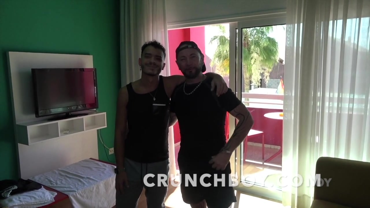 Jess Fucked Raw By Latino In Maspalomas - CrunchFrenchBareback