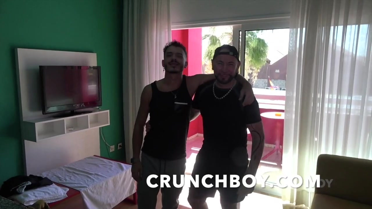 Jess Fucked Raw By Latino In Maspalomas - CrunchFrenchBareback