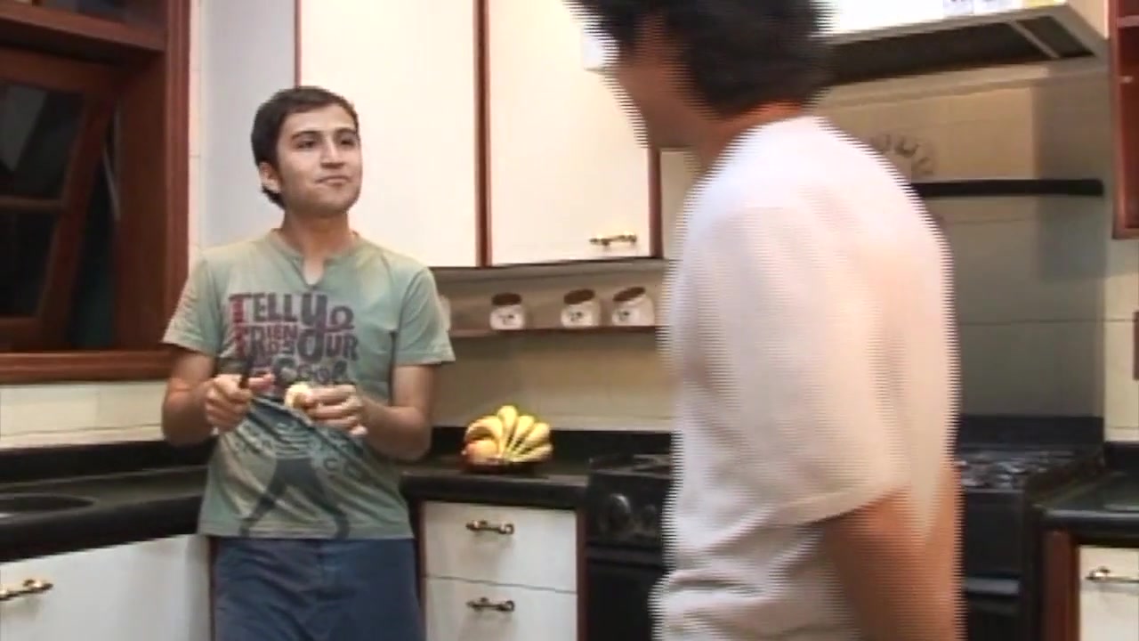 Sexy French Twinks Latino Fuck In The Kitchen - CrunchFrenchBareback