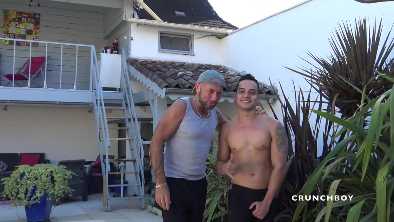 Jess Fucked Outdoor By Caue - CrunchFrenchBareback