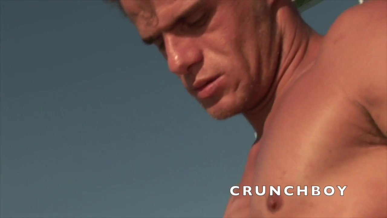 Muscle Latino Boy Fucking Outdoor - CrunchFrenchBareback