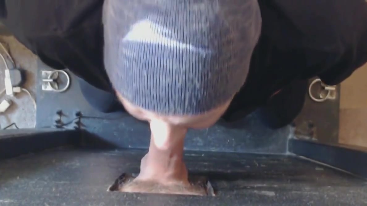 Huge Mushroom Head In My Gloryhole With Hot Cum