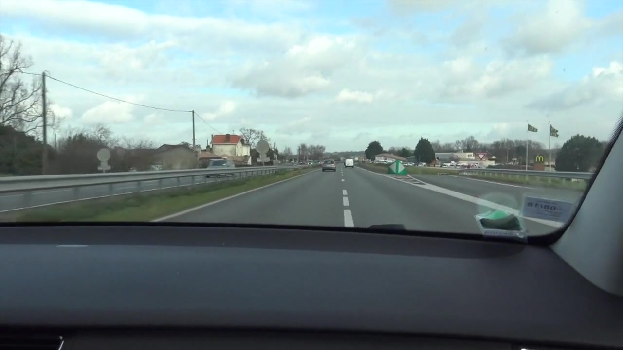 Romantik Used Bareback In My Car In The Road By Fred - FrenchFuckerXxl