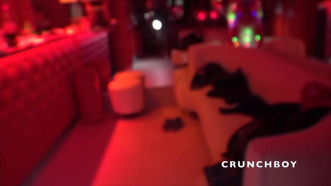 Hugo Tara Fucked Raw By Kevin David In Locker Room - FrenchFuckerXxl