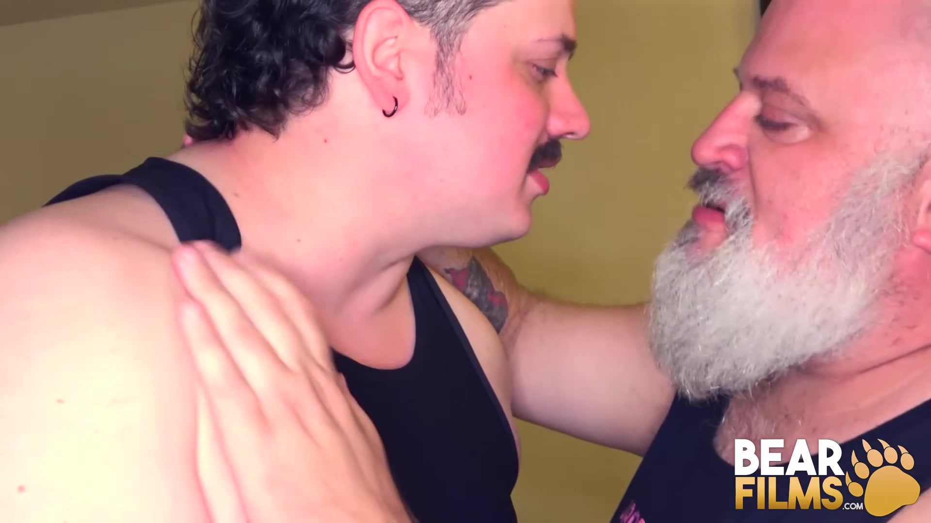 BEARFILMS Silver Bear Step daddy Cliff Boyd Breeds Jackson Boyd
