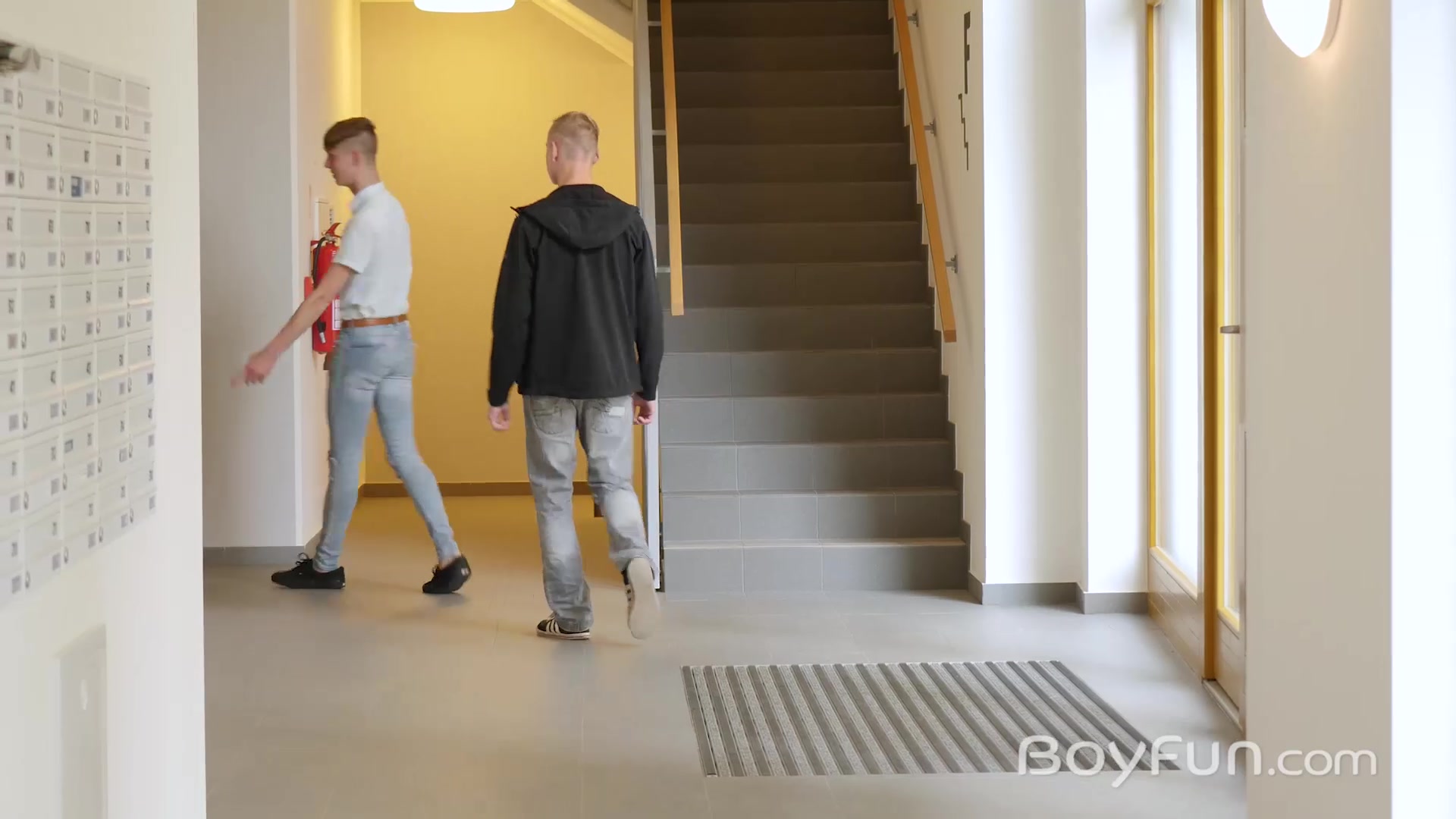 Tristain Crown - Casper Ivarsson - BoyFun