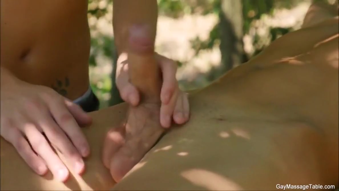 Two Hot Gays Massage Jerking Off Scene 2