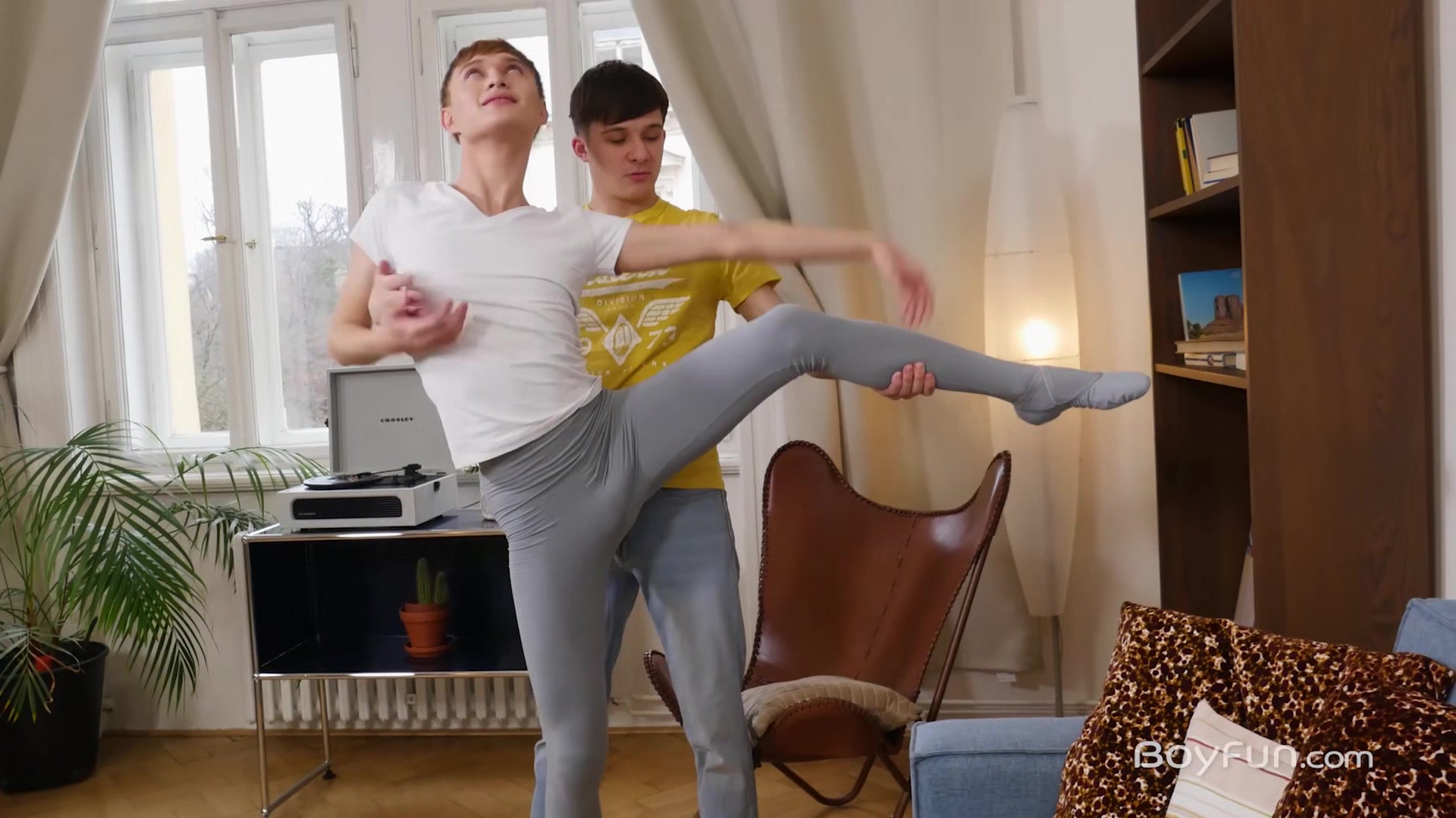 Liam Rose - Angel Rivers - BoyFun