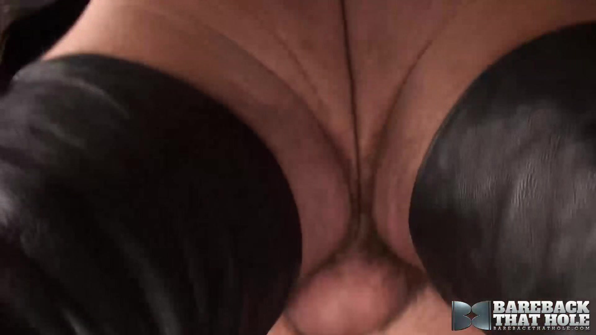 BAREBACKTHATHOLE Victor Cody Spitroasted In Hot Threesome