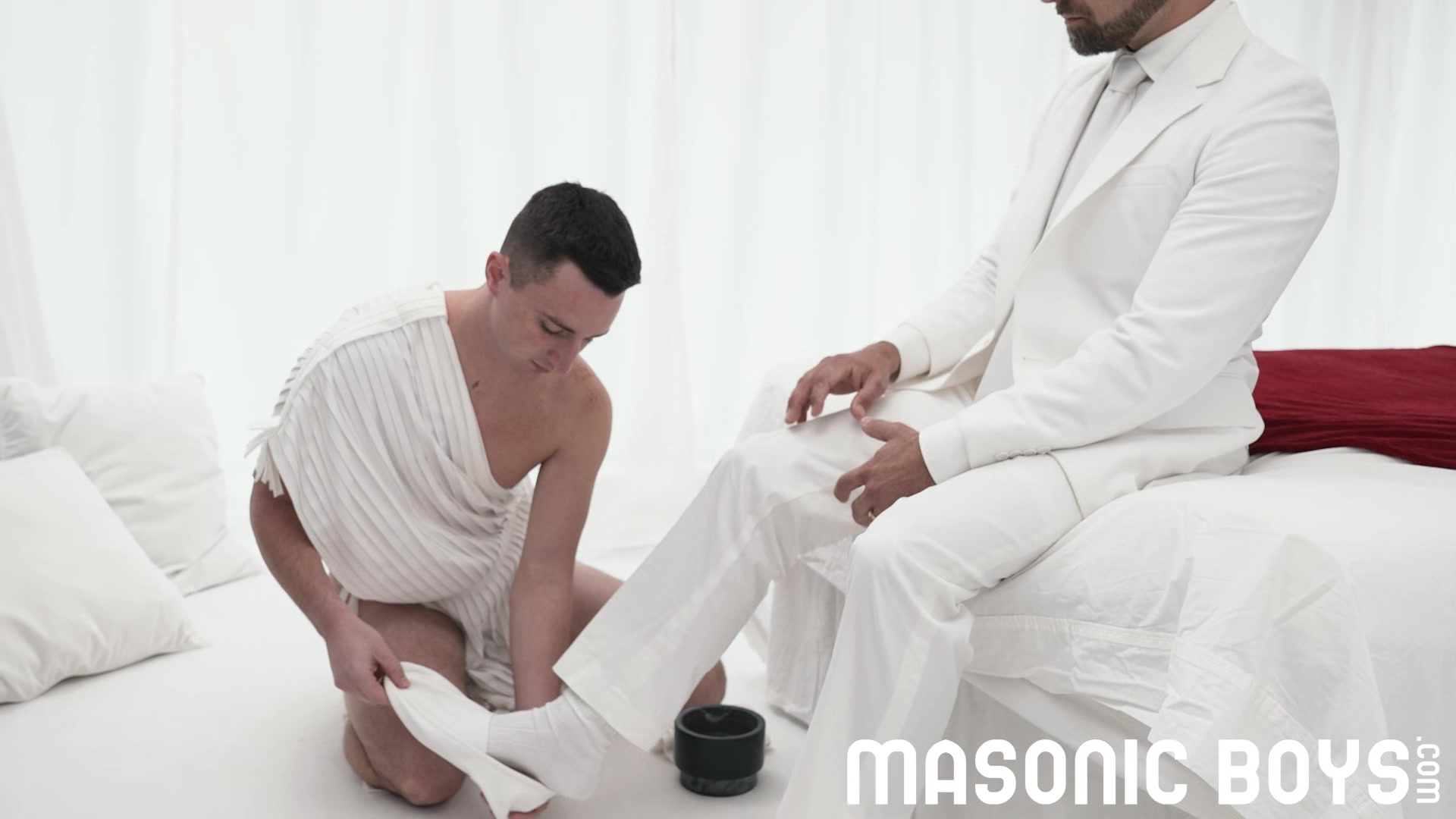 MasonicBoys Suited DILF seduces and barebacks innocent twink