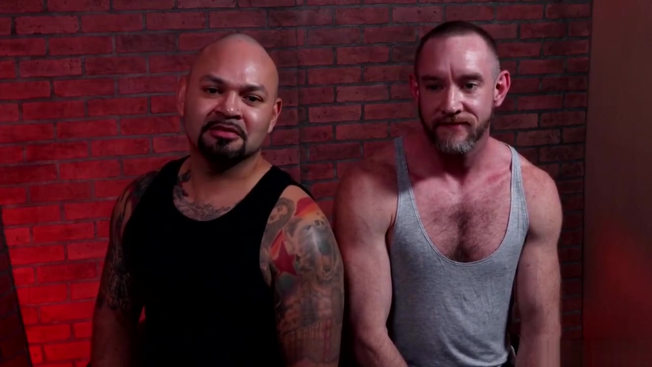 BearBack - Mature Bears Liam Greer & JD Travis Raw Fuck