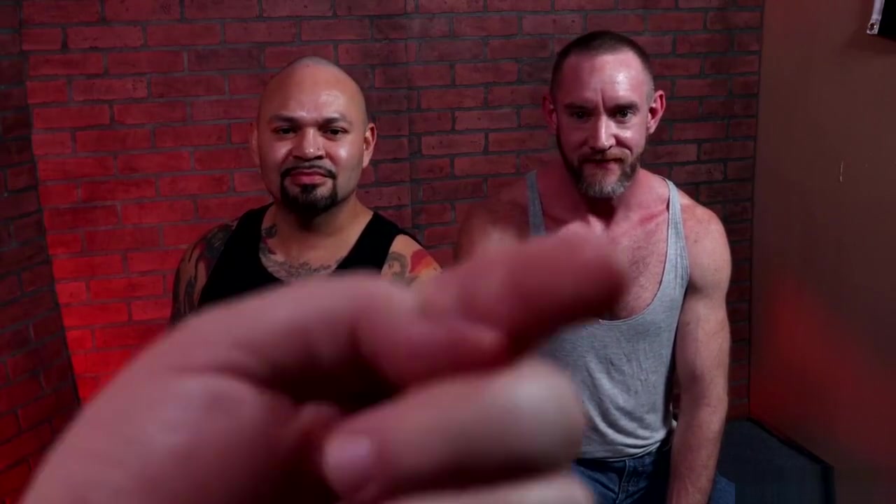 BearBack - Mature Bears Liam Greer & JD Travis Raw Fuck