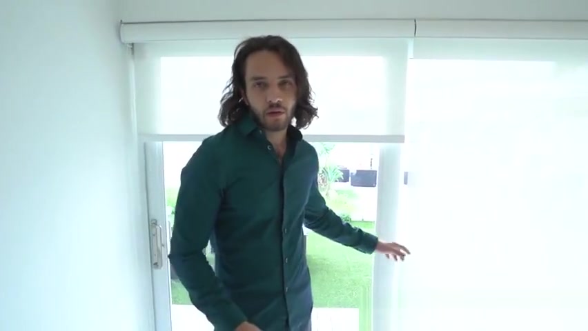 Latino real estate agent Dante facialized by customer in POV