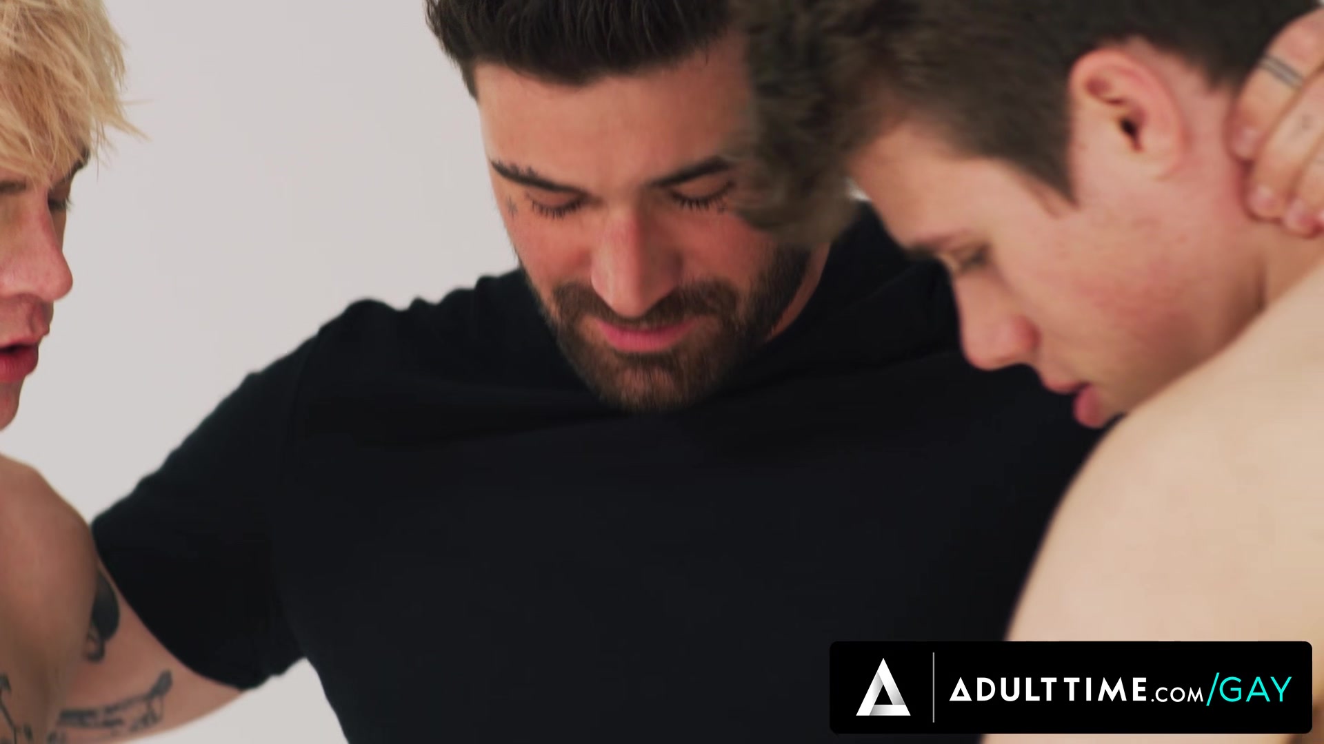 HETEROFLEXIBLE - Bottom Couple Harley Xavier & Adam Awbride Are Dominated By Str8 Dominant Stranger