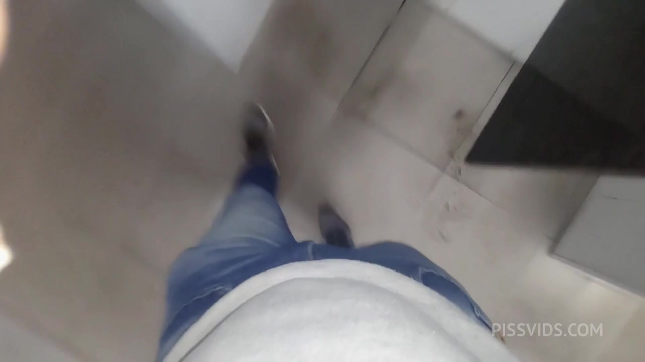 Viciado em Banheirao - PissVids