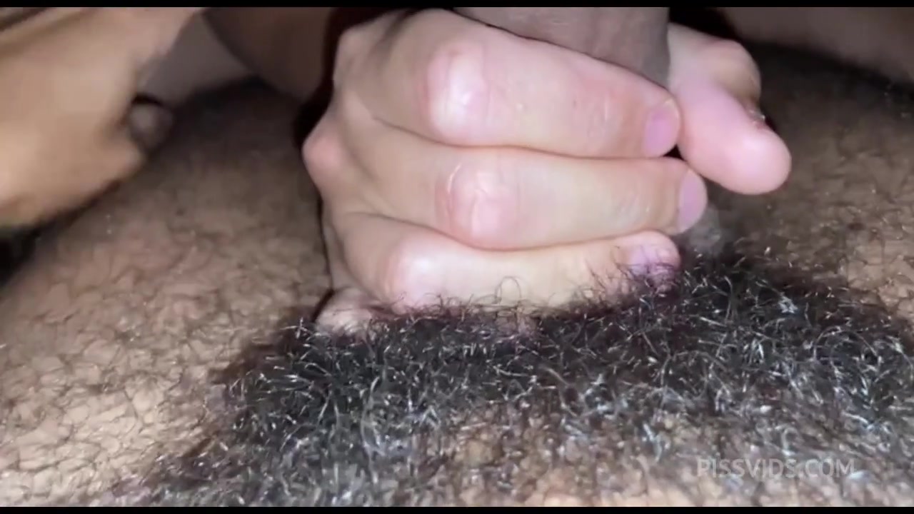 Taking the virginity of the young bastard who wanted to give it to me - PissVids