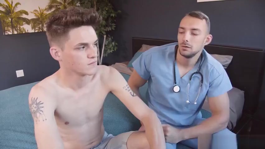 Horny twink gets a hardcore anal checkup by hot doctor