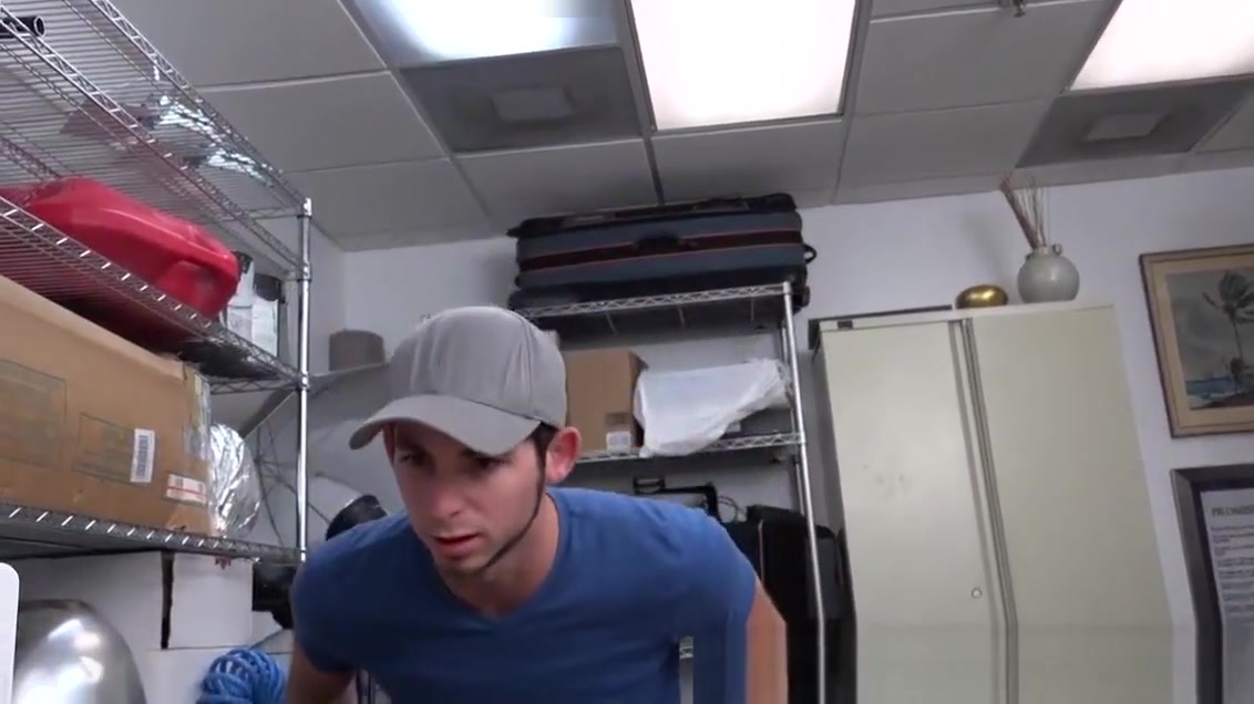 Skinny white homo drilled by BBC for some cash in POV