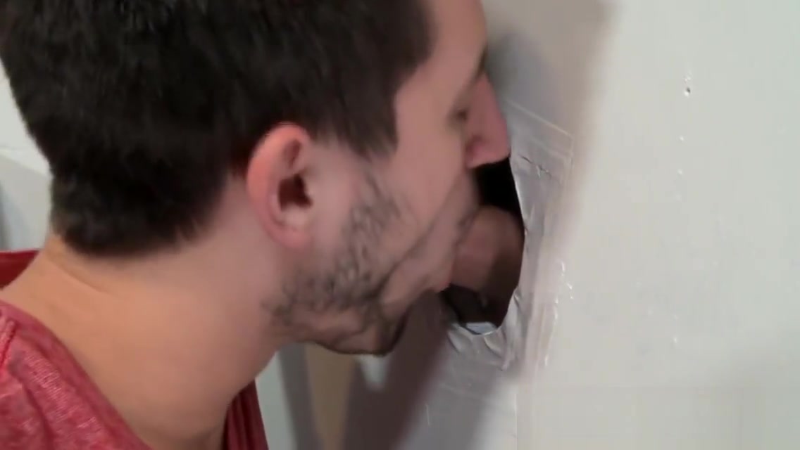 Hung gloryhole hunk cums