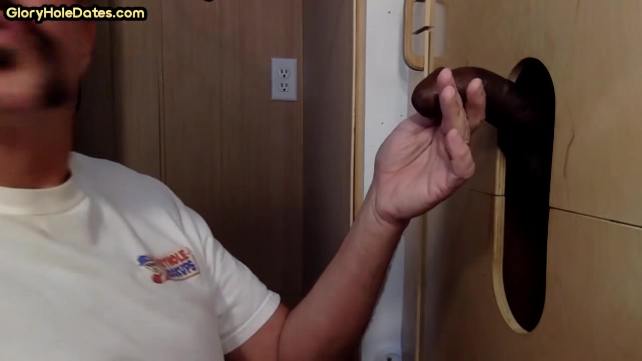 Mature gloryhole amateur DILF sucks and wanks black cock